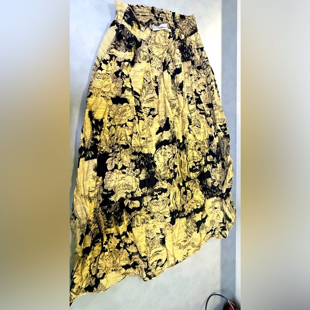Vintage Worthington black and yellow retro midi skirt